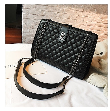 New Kind of Baggage Girls'Baggage Nethong Same Kind Korean Girls' Single Shoulder Slant Baggage Latest Edition Linger Chain Bag