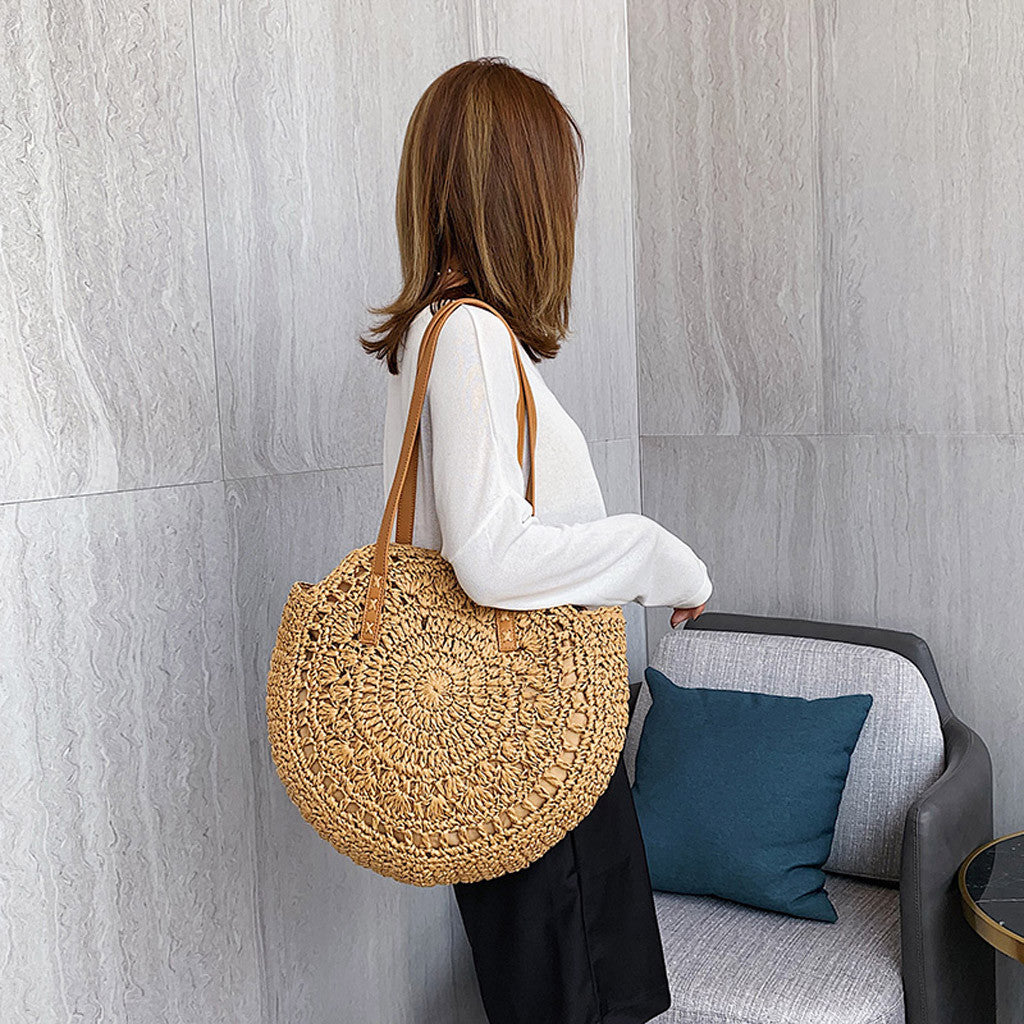 New round hollow straw bag crochet bag