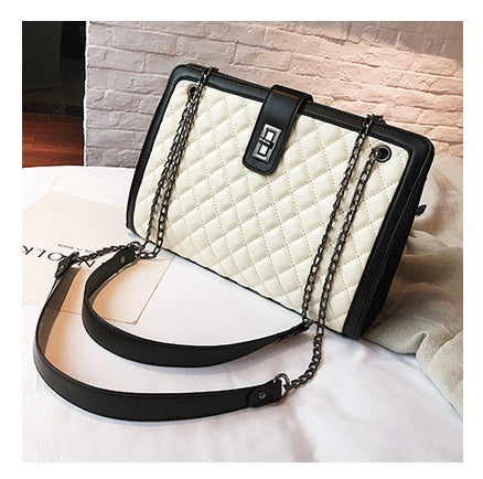 New Kind of Baggage Girls'Baggage Nethong Same Kind Korean Girls' Single Shoulder Slant Baggage Latest Edition Linger Chain Bag