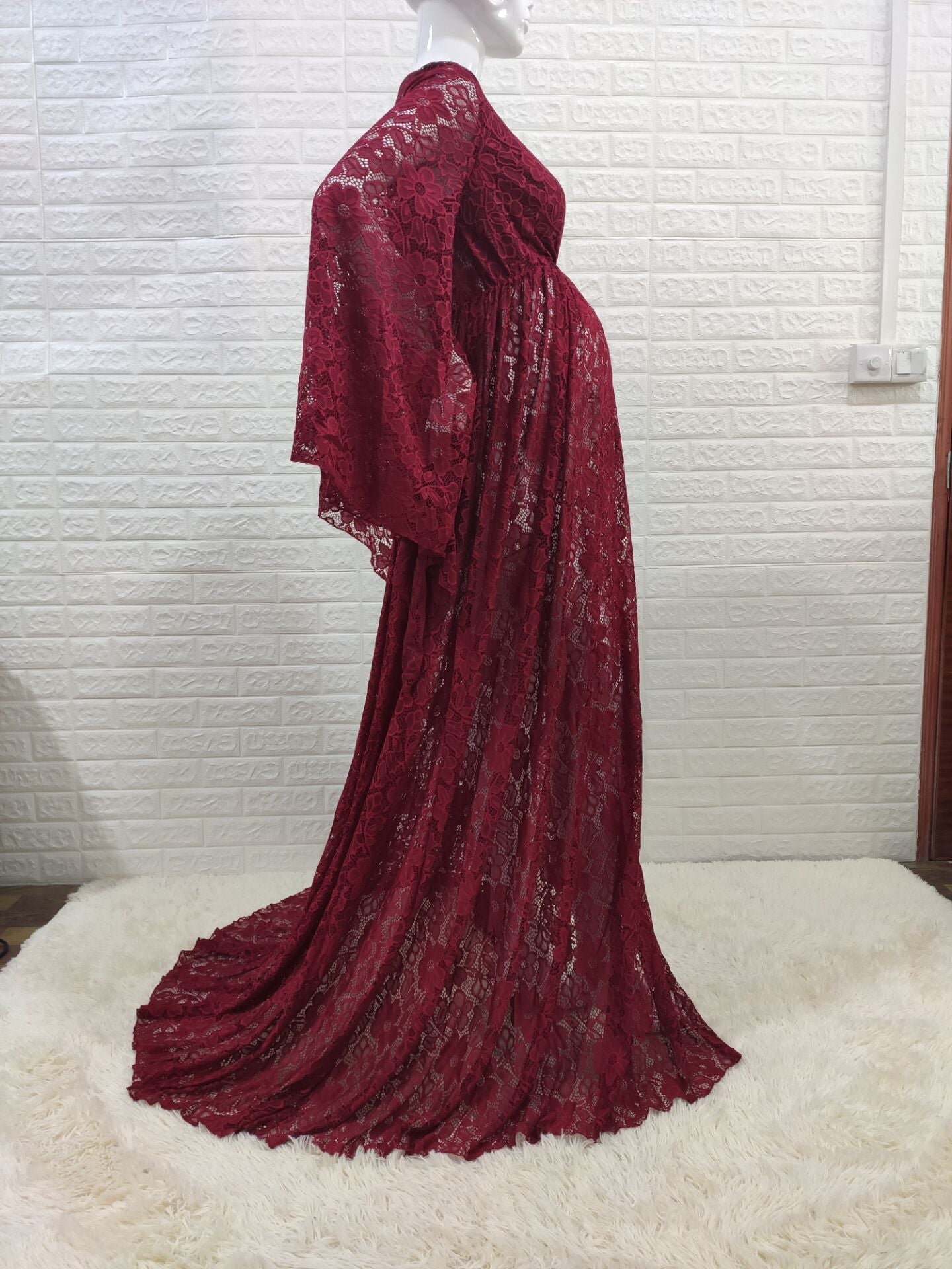 Lace Perspective Loose Slit Tail Dress