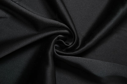 Sexy V-neck Dress With Backless Lace Stitching
