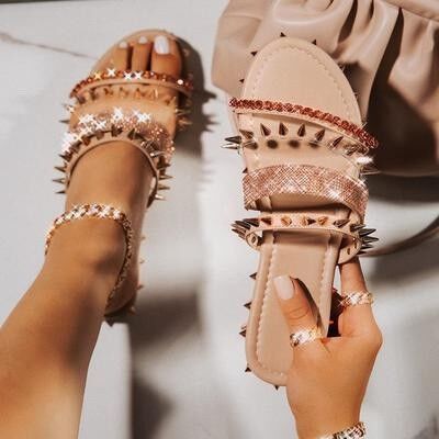 Rivet flat bottom low heel sandals