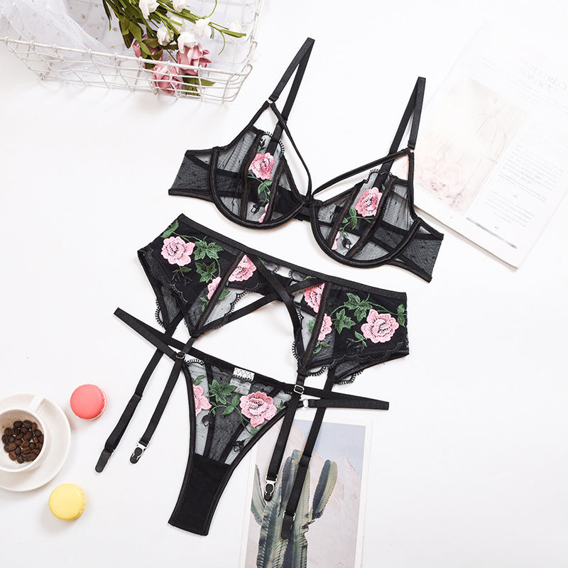 Lace Sexy Temptation Embroidery Three-point Garter Women