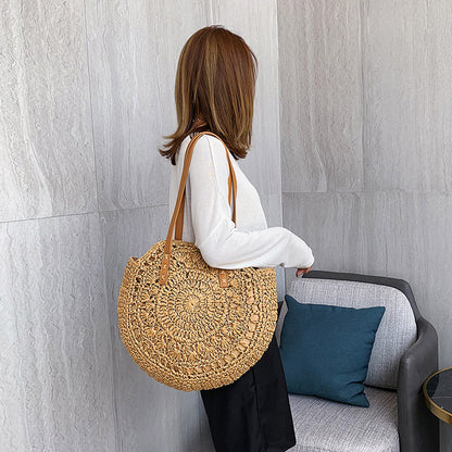 New round hollow straw bag crochet bag