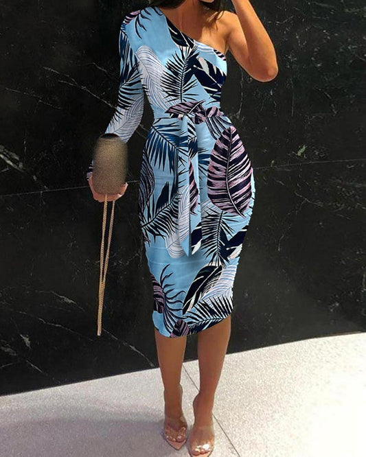Women's Fashion Strapless Mid-Waist Printed Wrapped Chest Blue Sling Dress